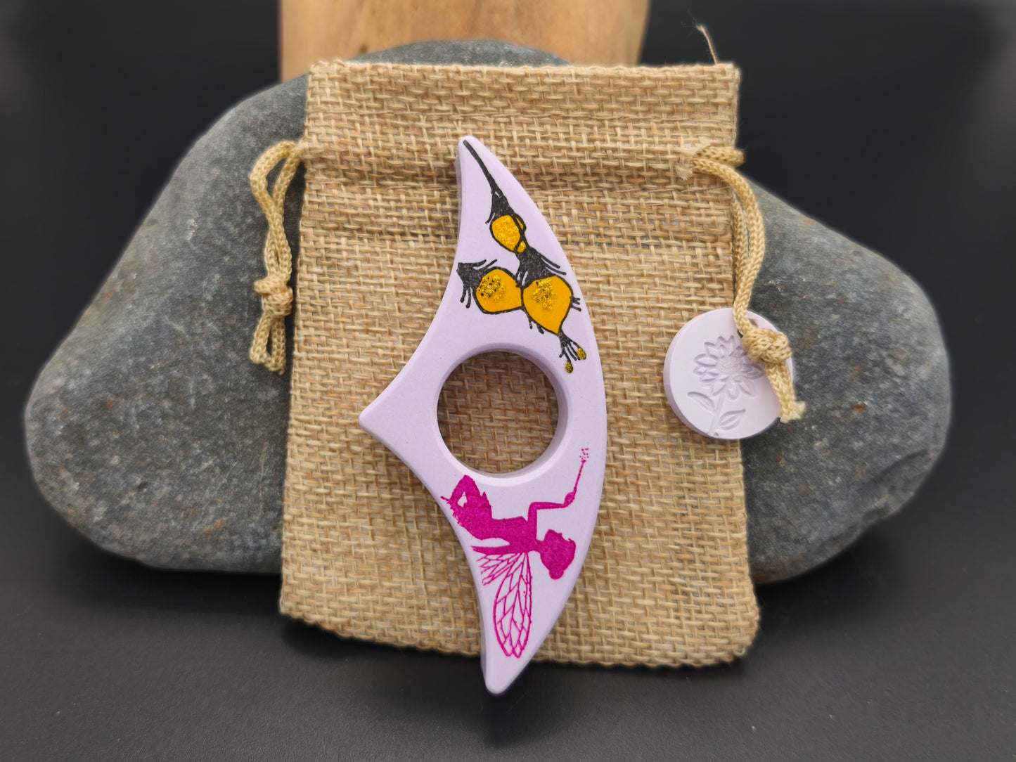 Bague de lecture artisanale gamme Distinguée rose décor fée et fleur lumineuse – fait main en Gironde en Raysin 200