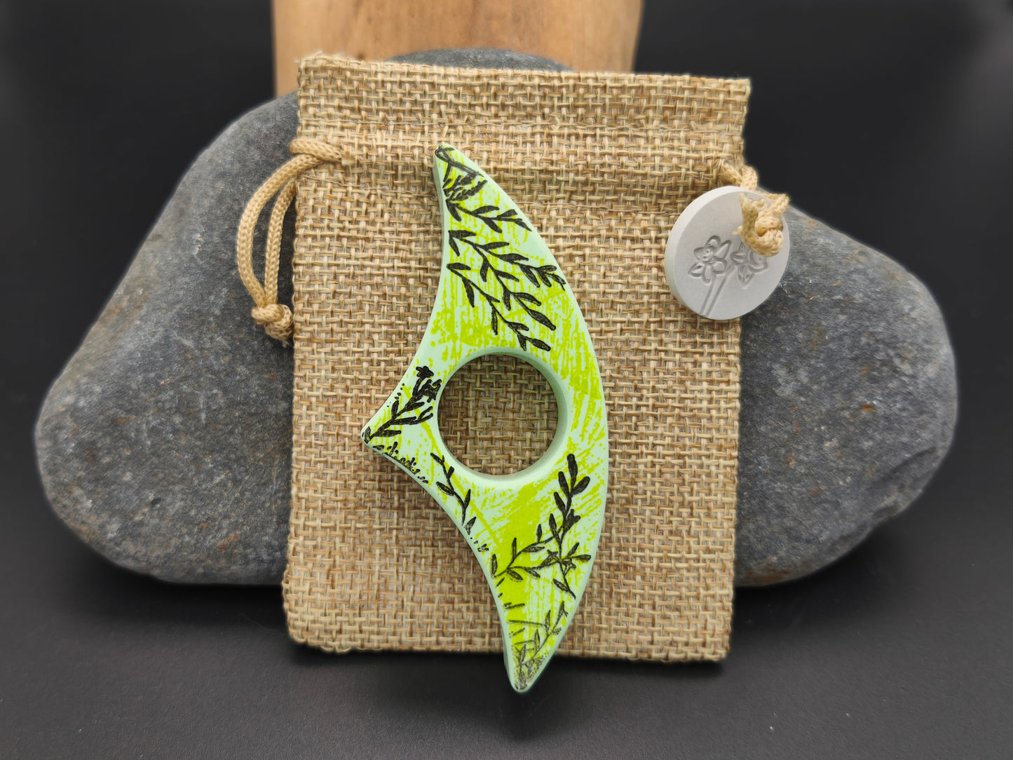 Bague de lecture artisanale gamme Distinguée vert feuillage sauvage – fait main en Gironde en Raysin 200